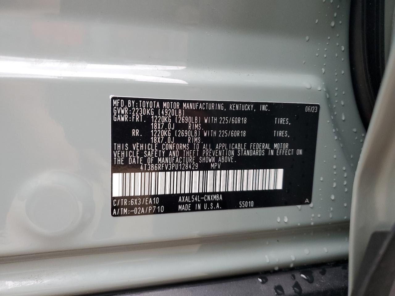 TOYOTA RAV4 XLE PREMIUM