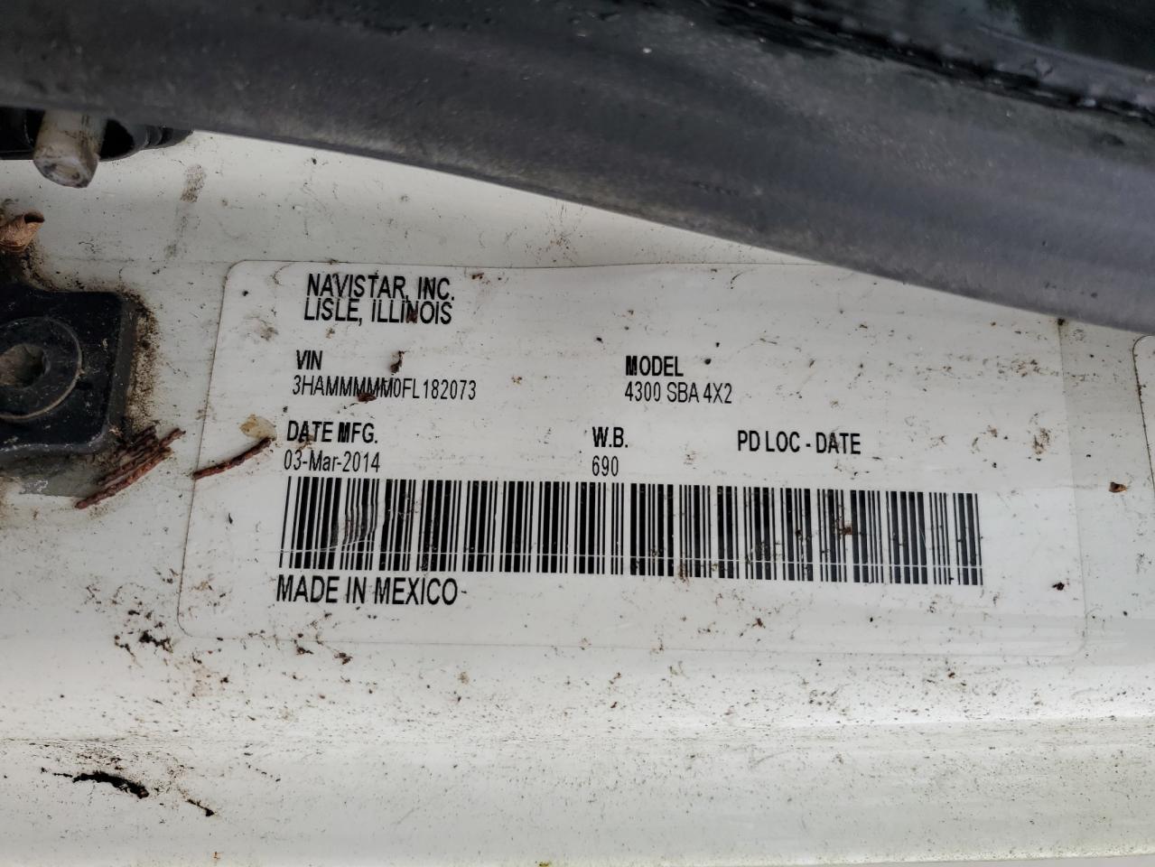 Lot #3280378958 2015 INTERNATIONAL 4000 4300