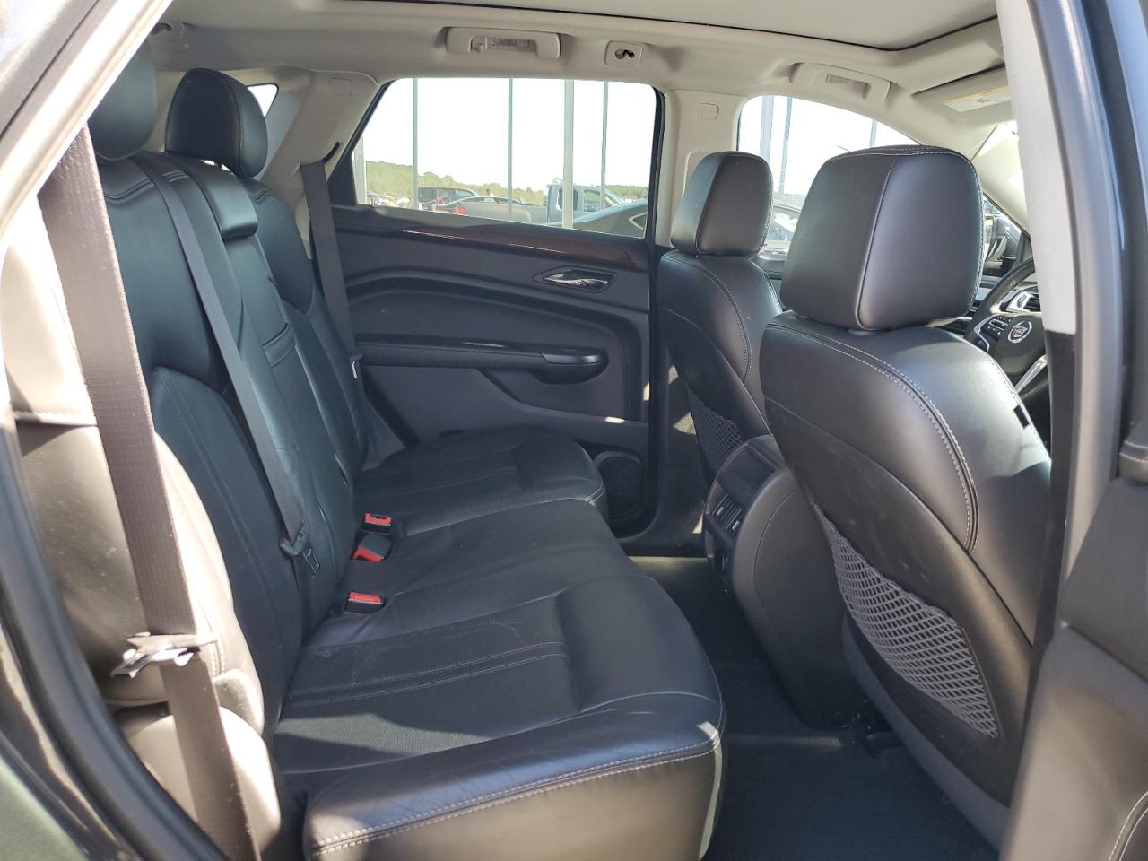 CADILLAC SRX LUXURY COLLECTION