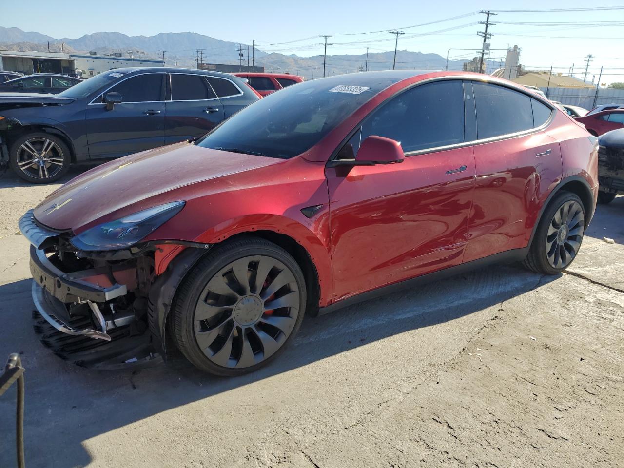 TESLA MODEL Y