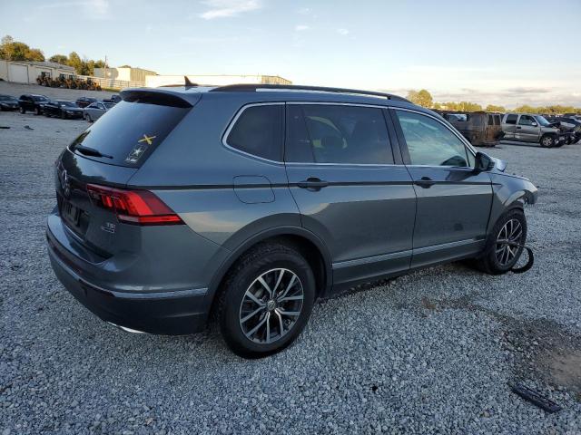 2018 VOLKSWAGEN TIGUAN SE - 3VV2B7AX4JM221964