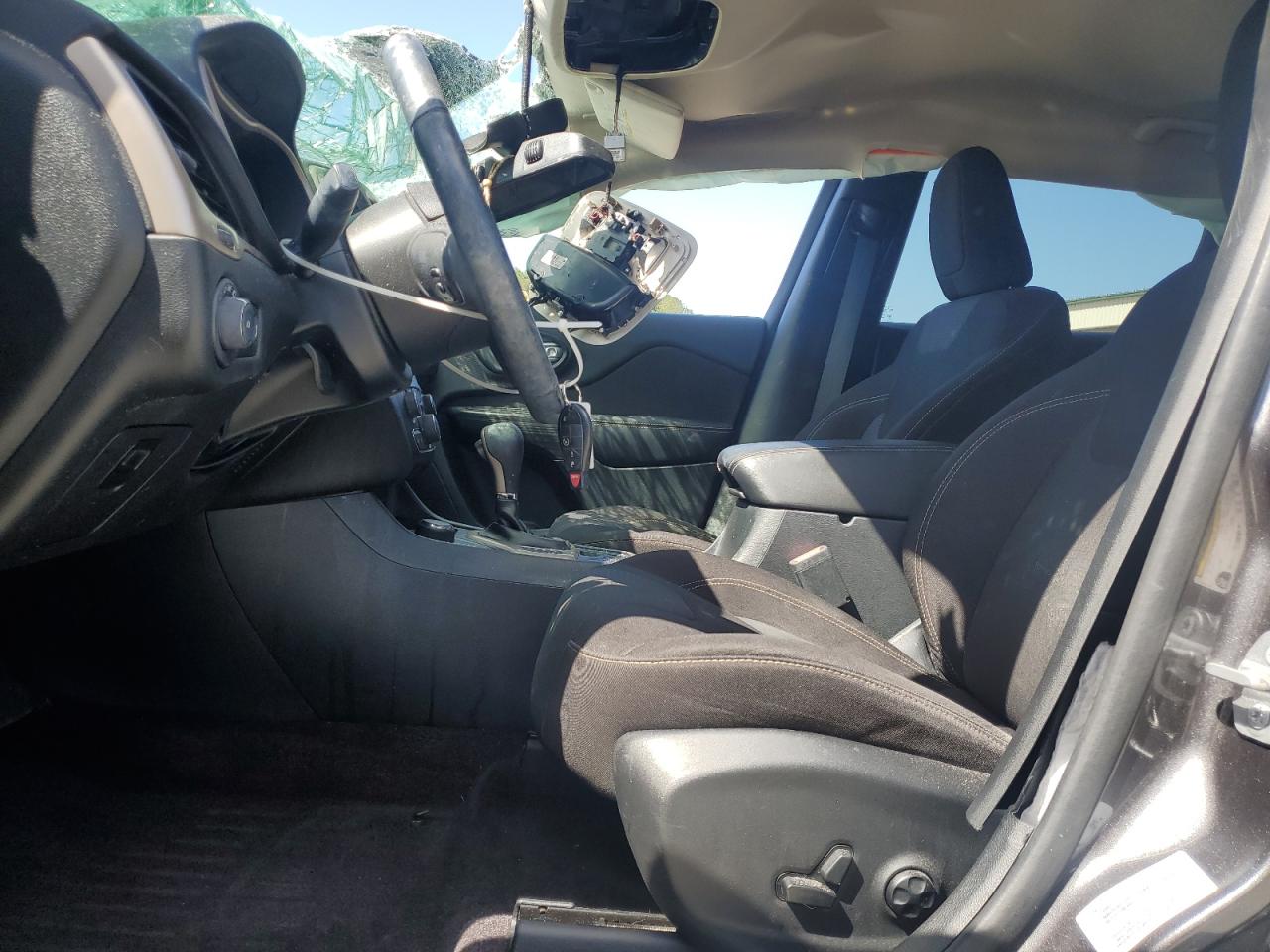 JEEP GRAND CHEROKEE LATITUDE