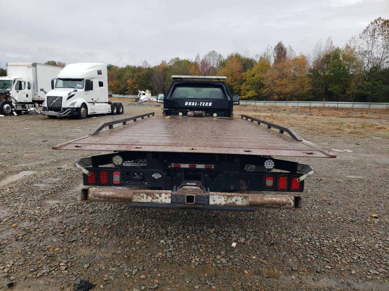 FORD F-550 SUPER DUTY