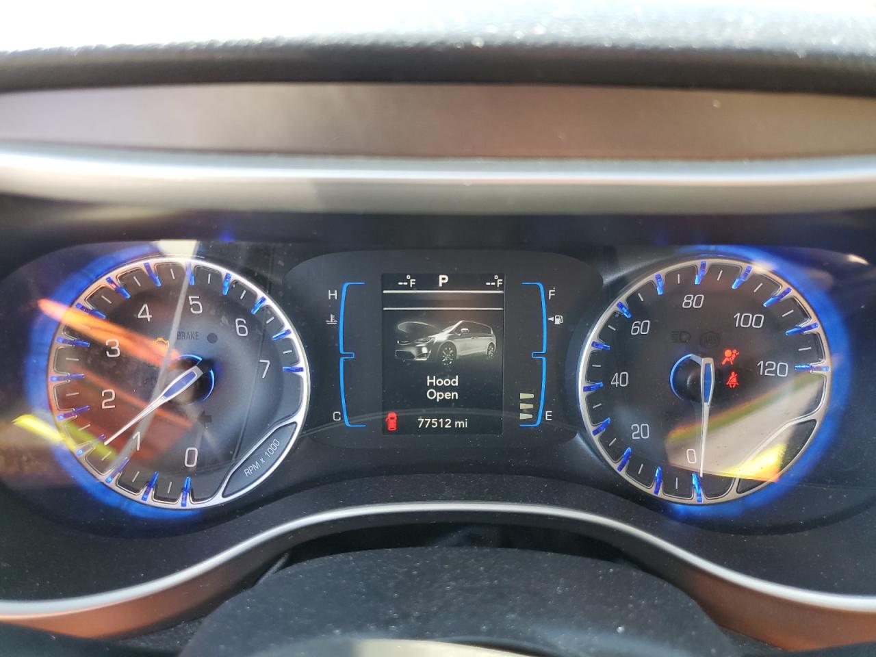 CHRYSLER PACIFICA TOURING L