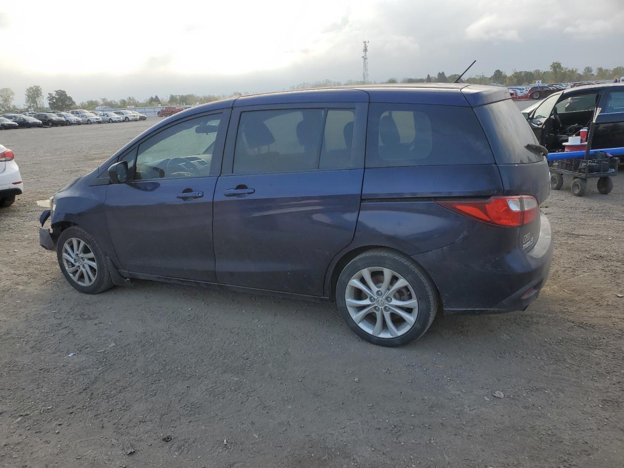 MAZDA 5