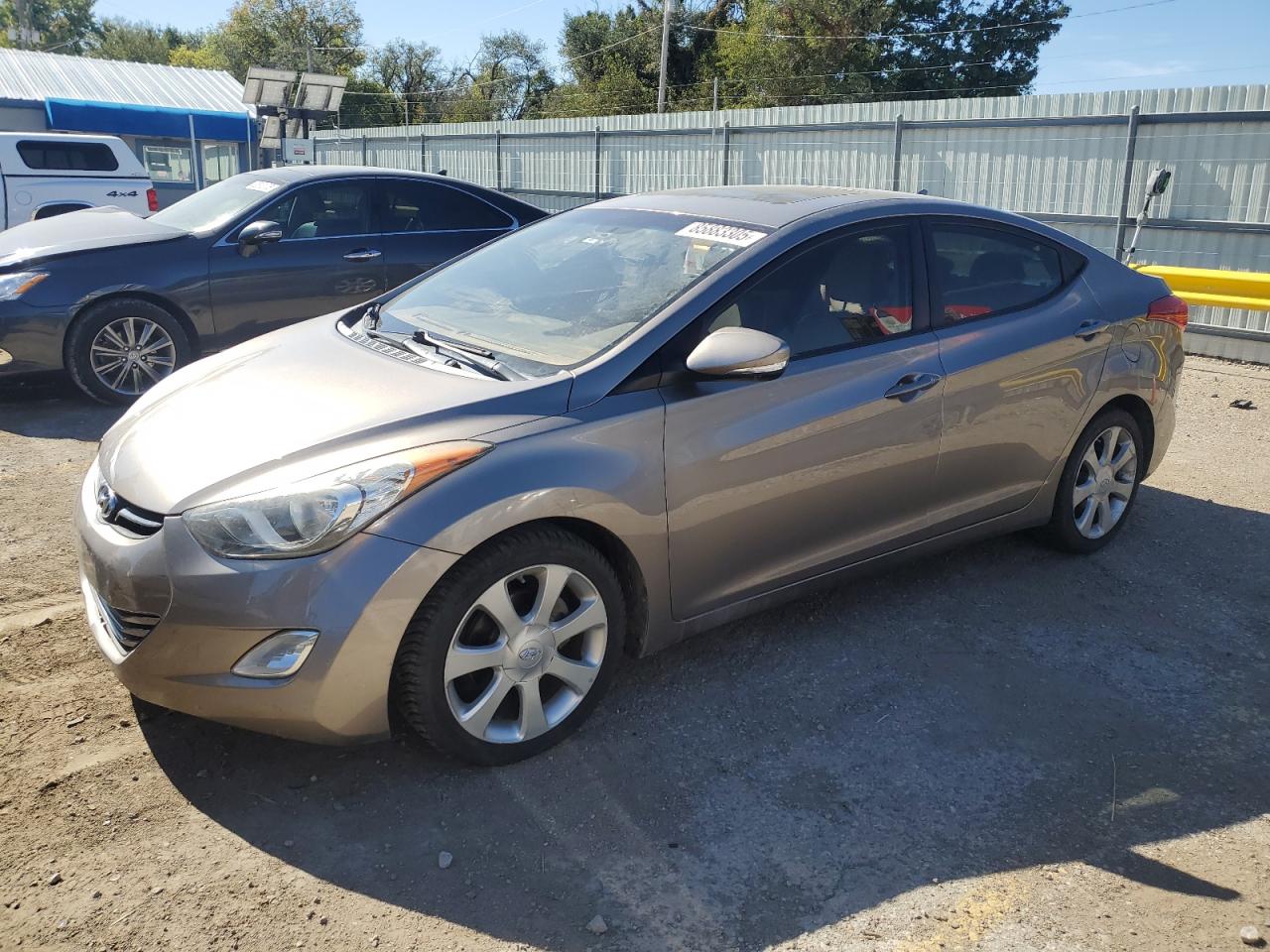 HYUNDAI ELANTRA GLS