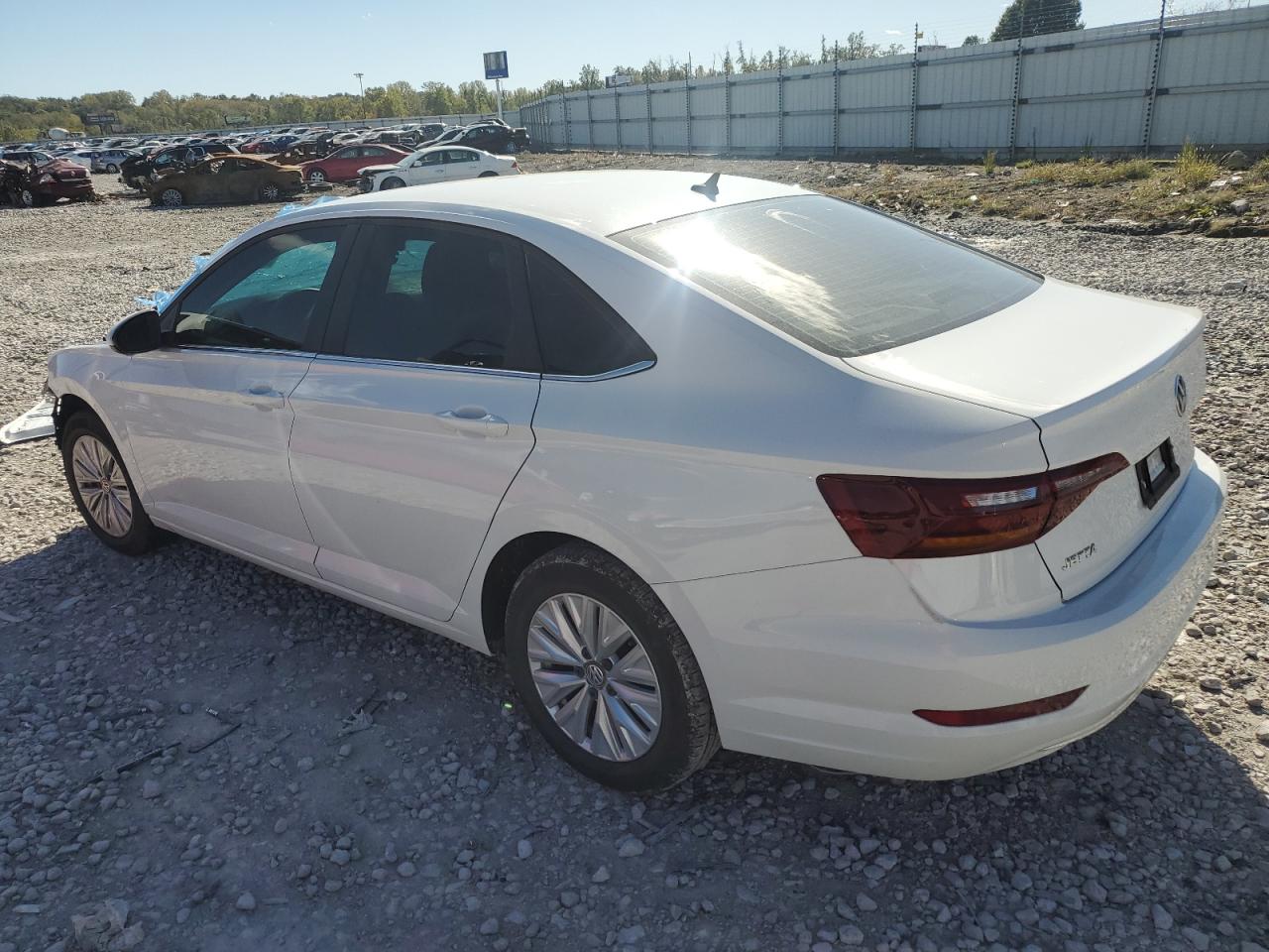 Lot #3309610581 2019 VOLKSWAGEN JETTA S