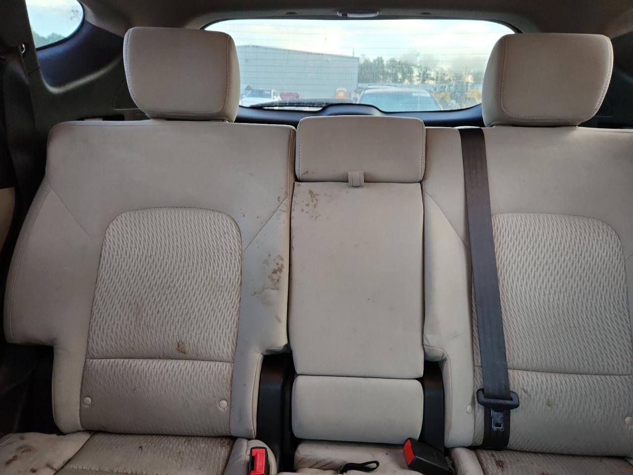 HYUNDAI SANTA FE SPORT