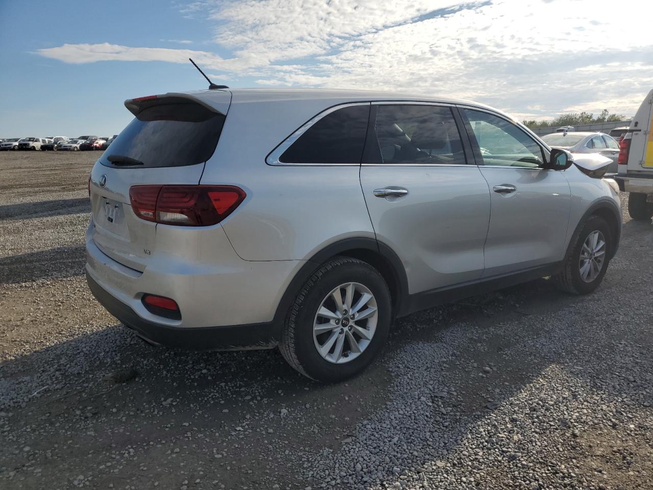 KIA SORENTO S