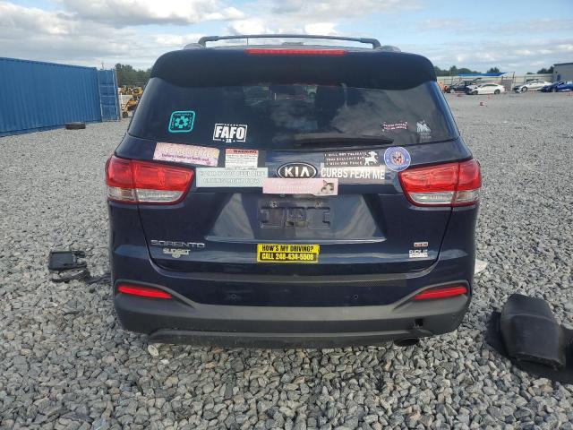 2016 KIA SORENTO LX - 5XYPG4A37GG034872