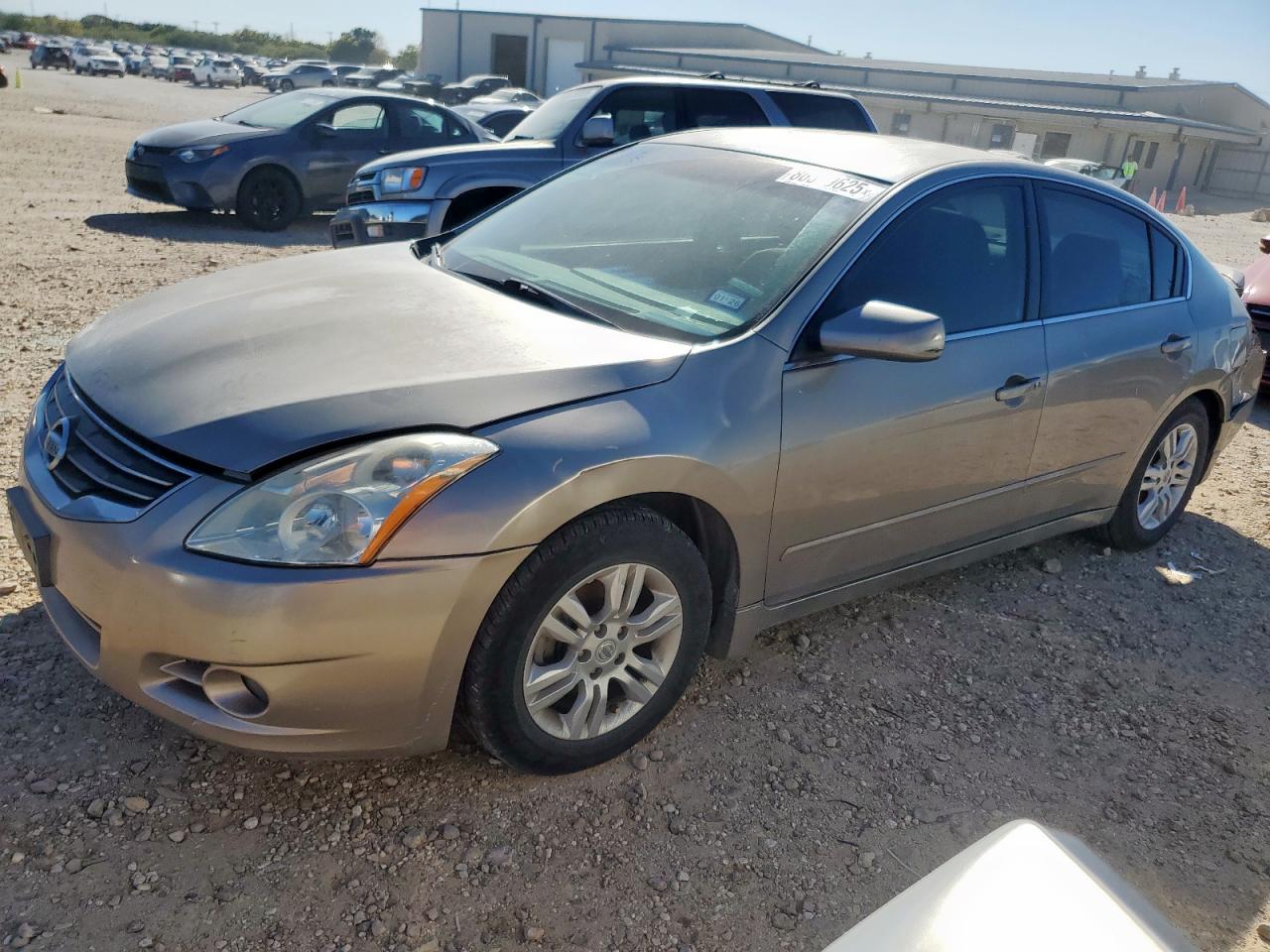 NISSAN ALTIMA BASE
