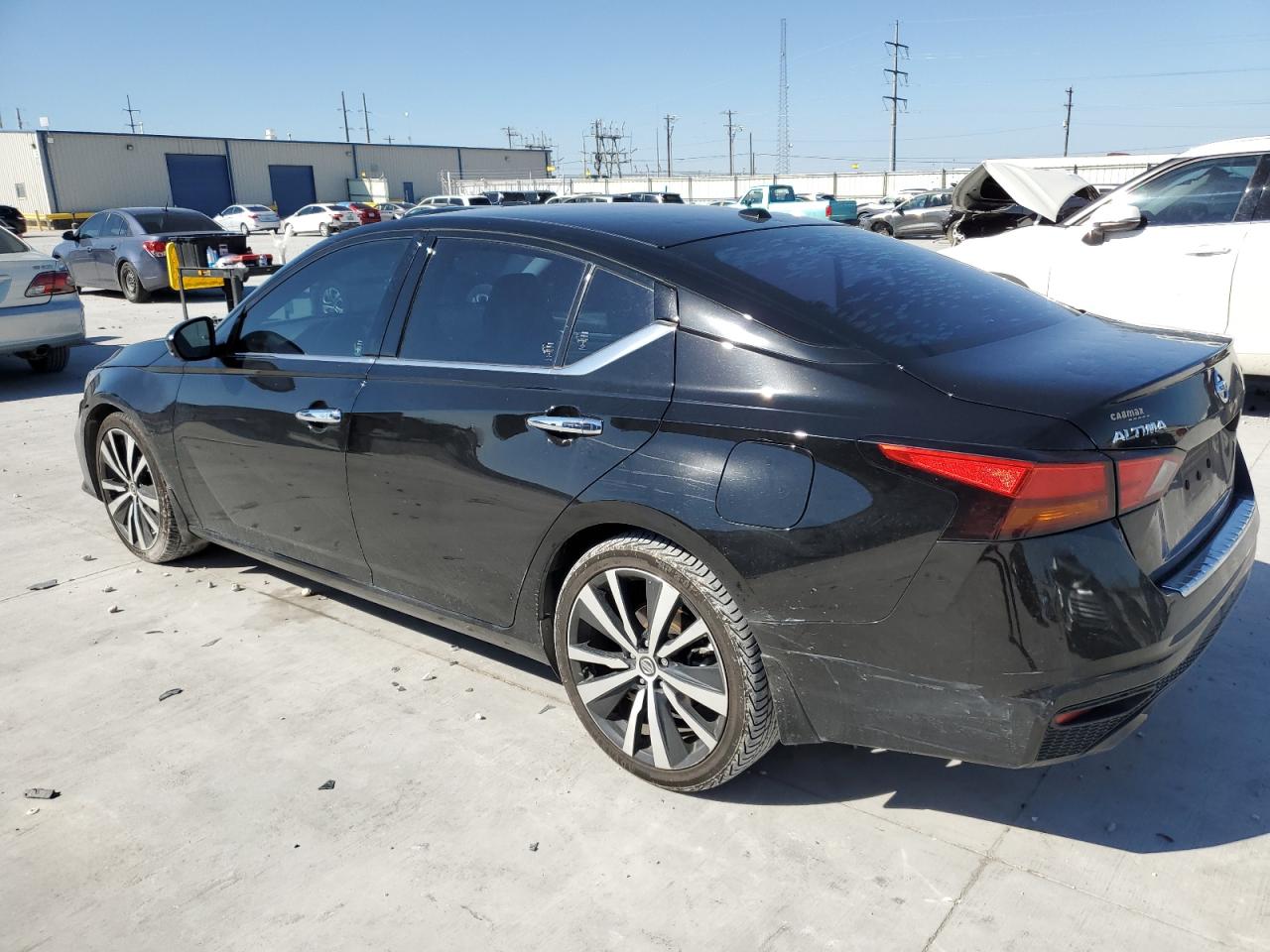 NISSAN ALTIMA PLATINUM