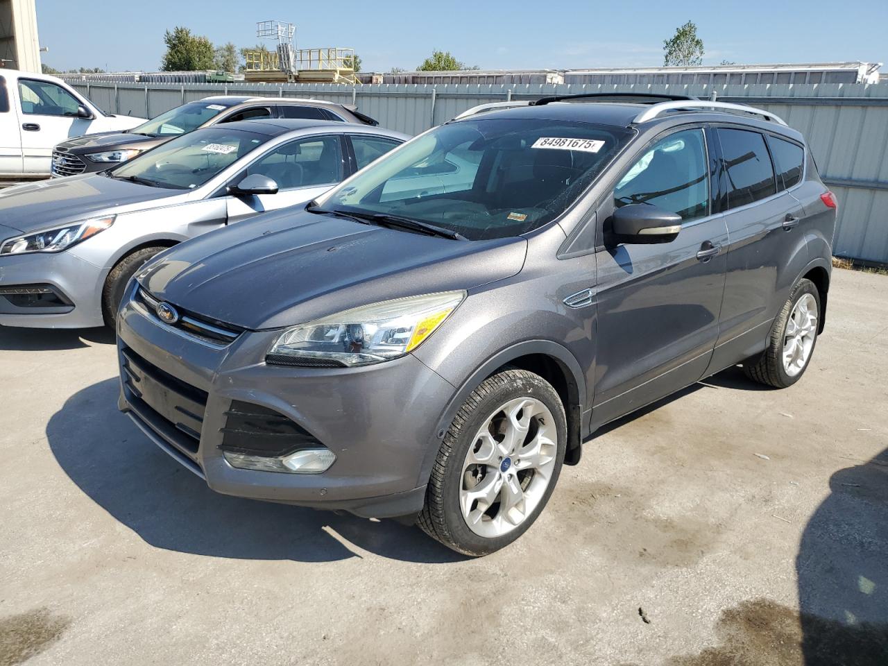FORD ESCAPE TITANIUM