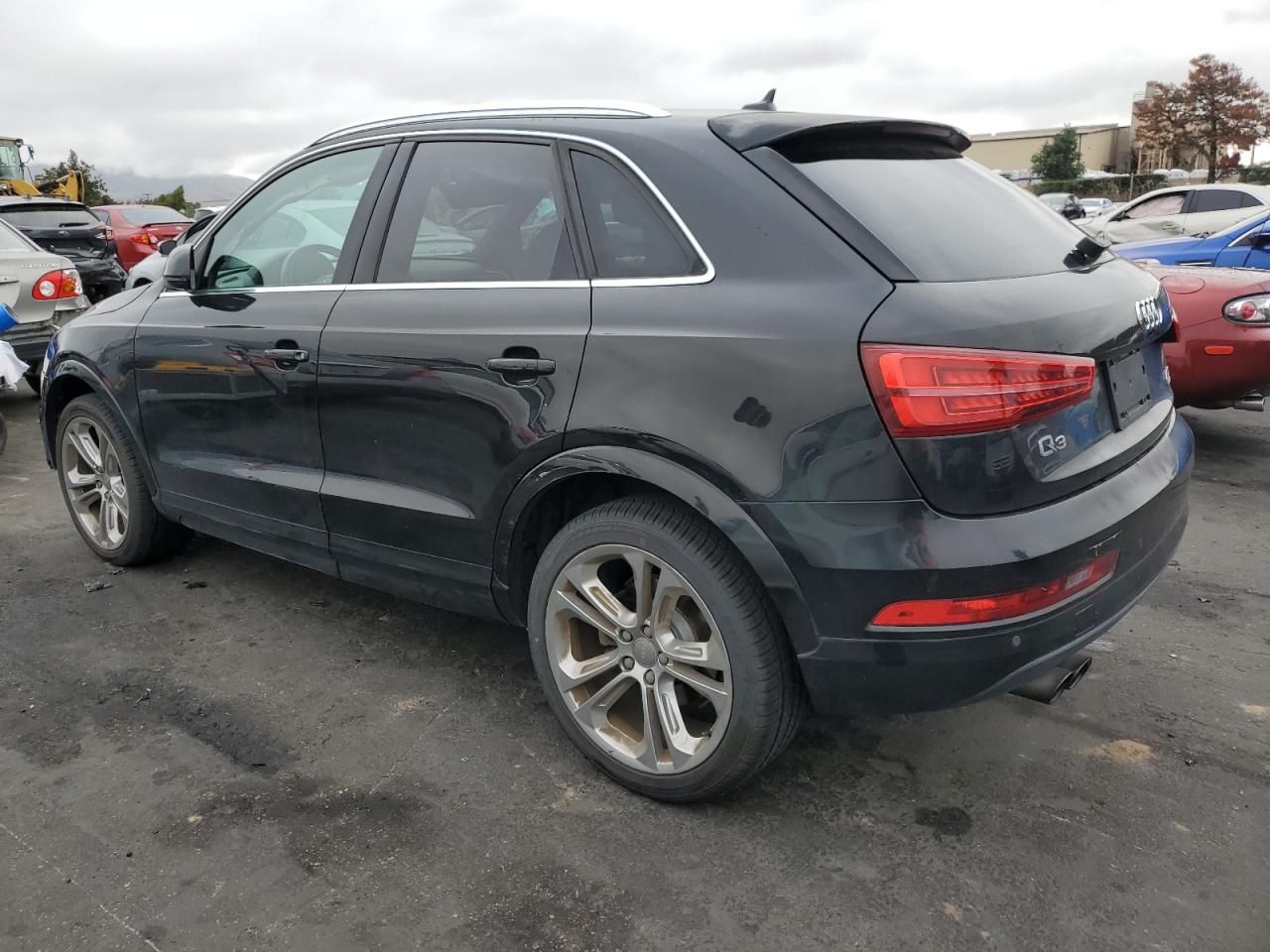 AUDI Q3 PREMIUM PLUS