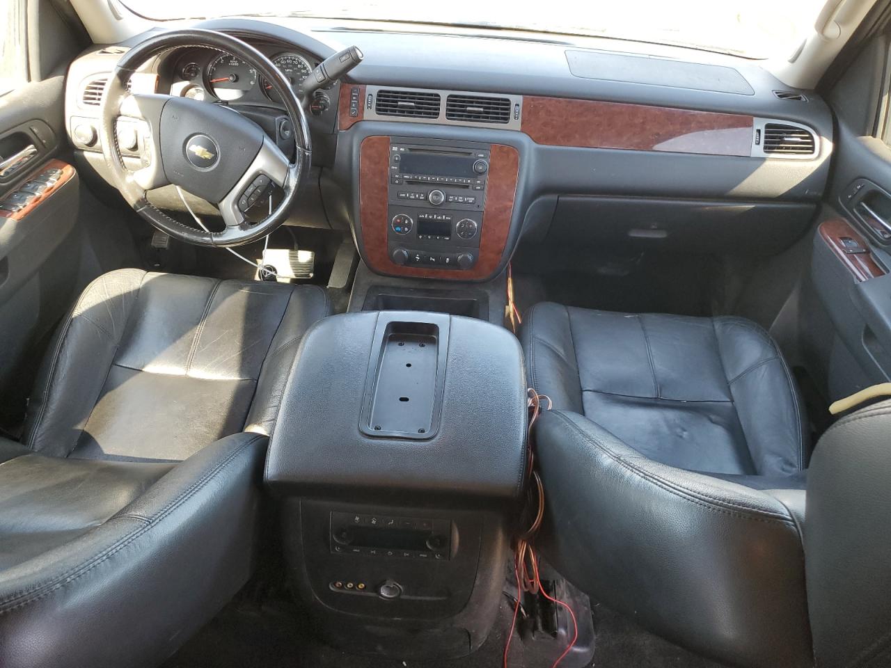 CHEVROLET TAHOE K1500 LT