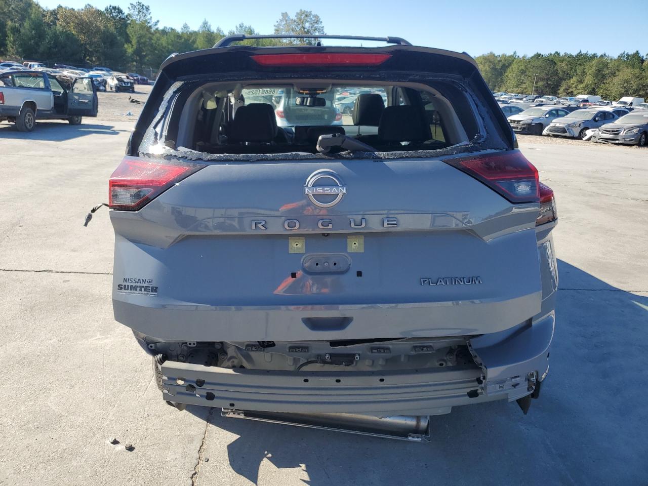 NISSAN ROGUE PLATINUM