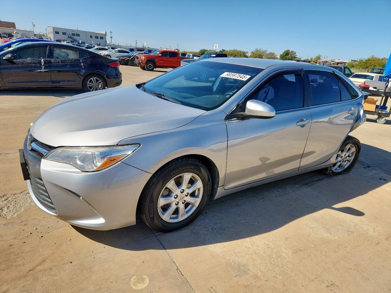 TOYOTA CAMRY LE