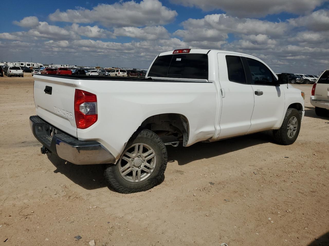TOYOTA TUNDRA DOUBLE CAB SR