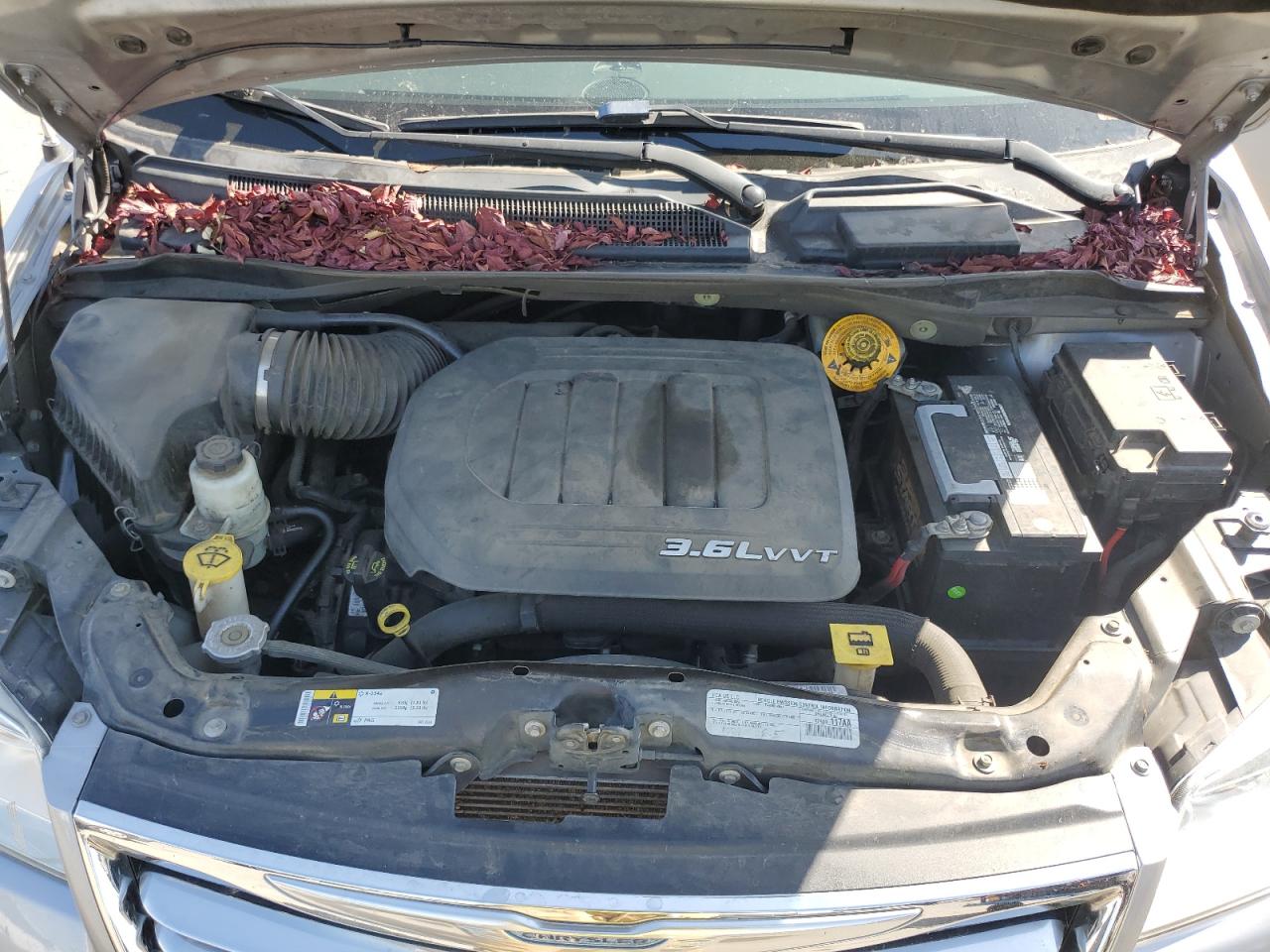 CHRYSLER TOWN & COUNTRY TOURING