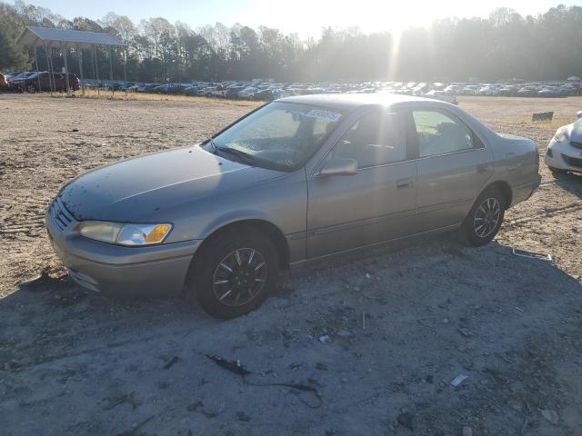 Global Auto Auctions: 1998 TOYOTA CAMRY CE