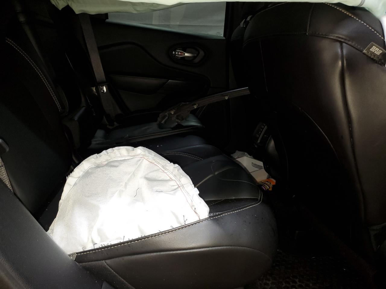 JEEP GRAND CHEROKEE LATITUDE