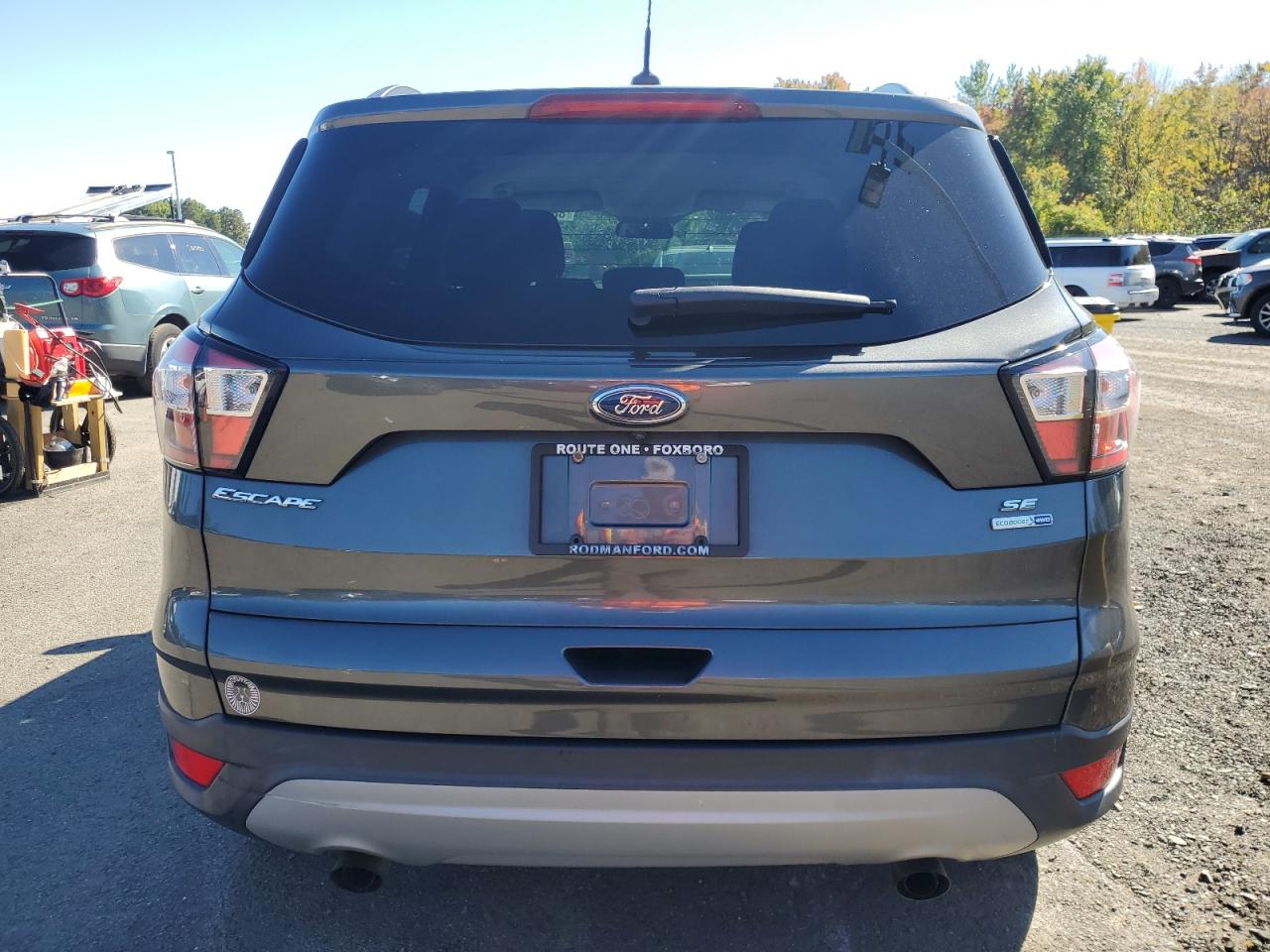 FORD ESCAPE SE