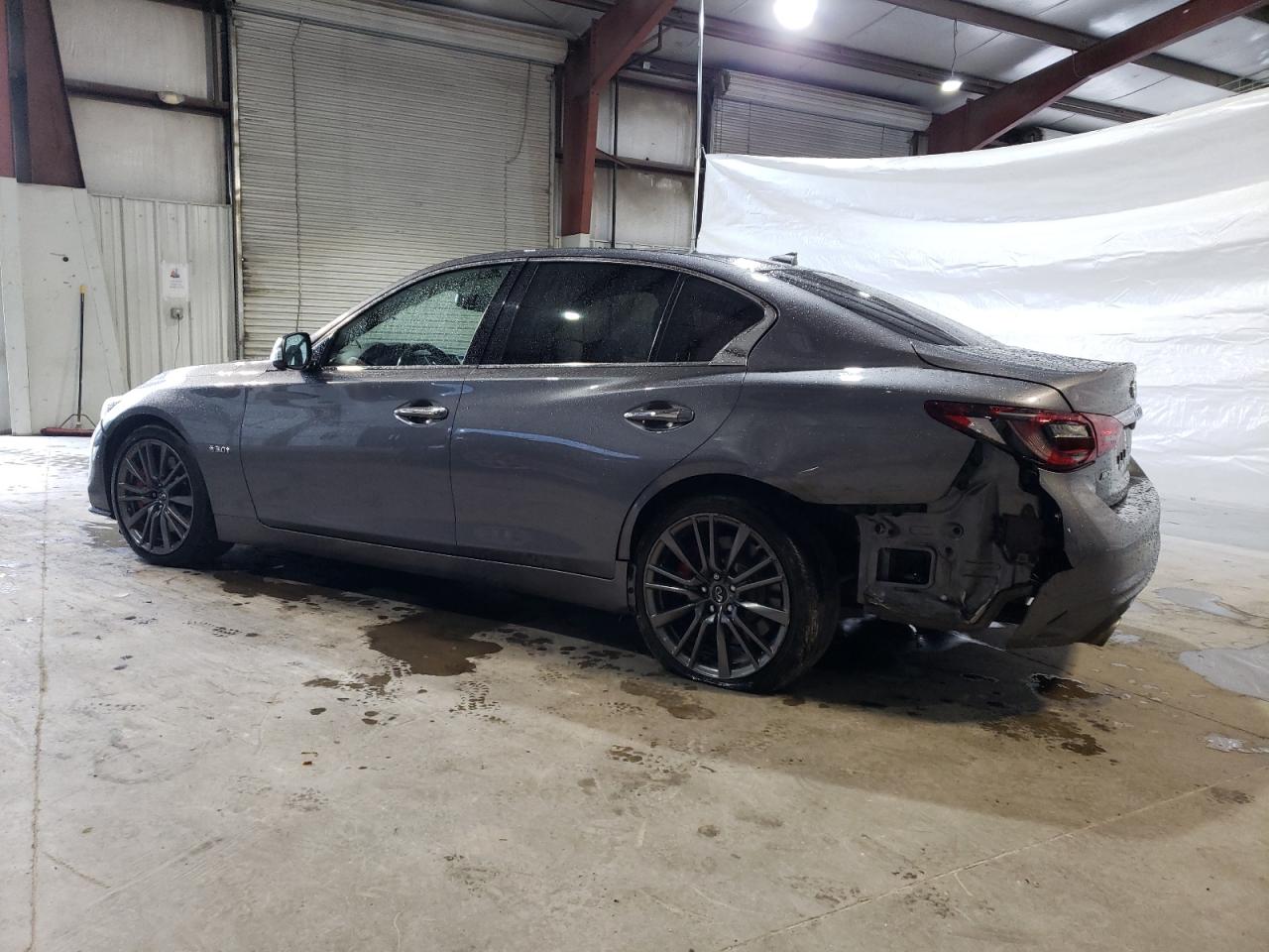 INFINITI Q50 RED SPORT 400