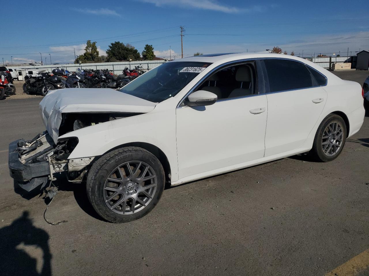 VOLKSWAGEN PASSAT SE