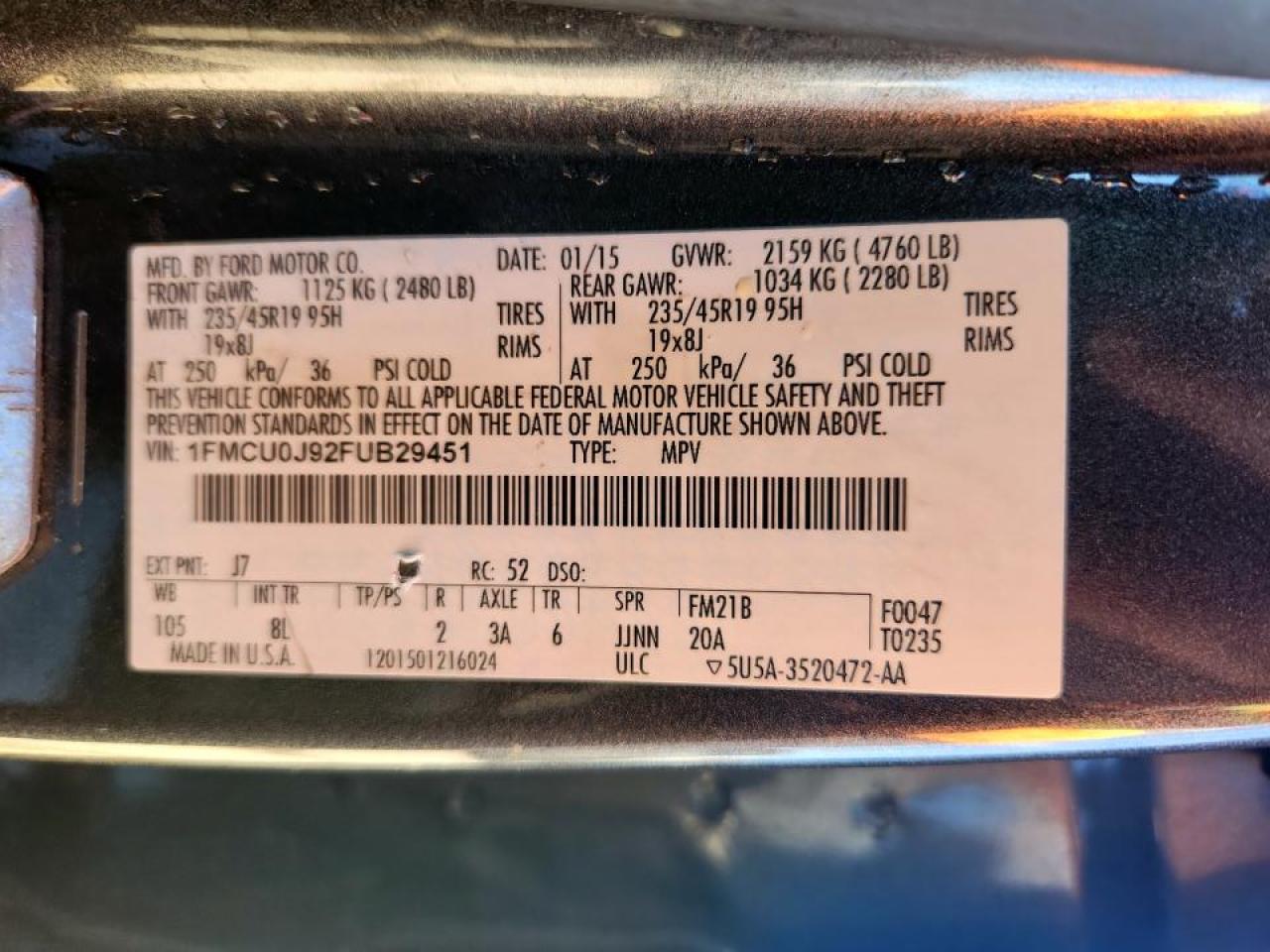 FORD ESCAPE TITANIUM