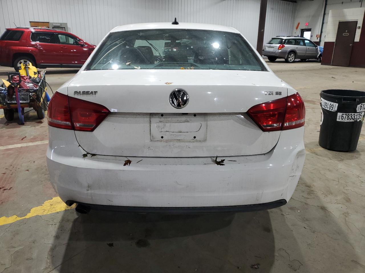 VOLKSWAGEN PASSAT SE