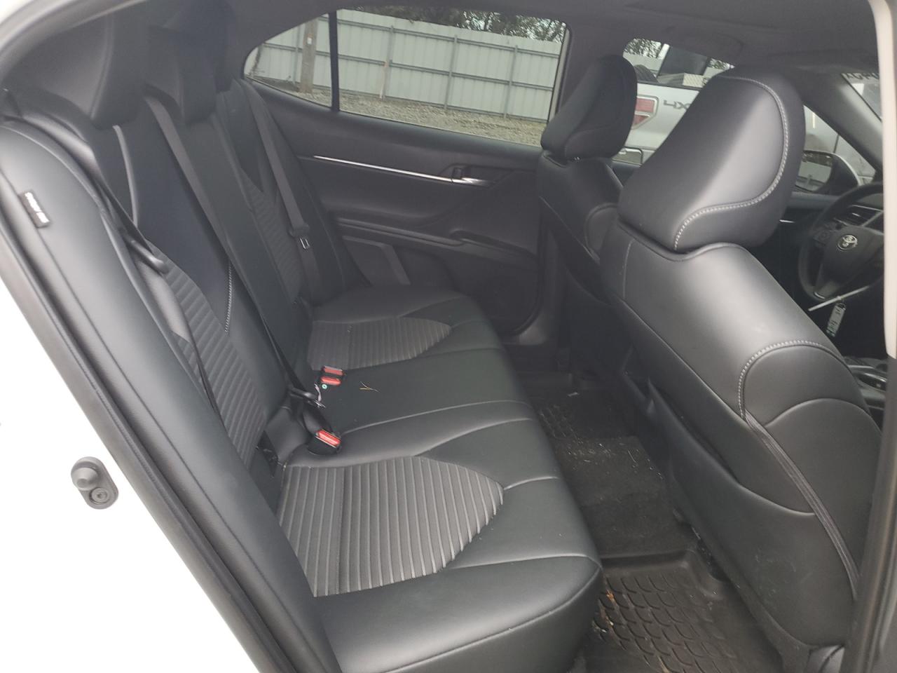 TOYOTA CAMRY SE NIGHT SHADE