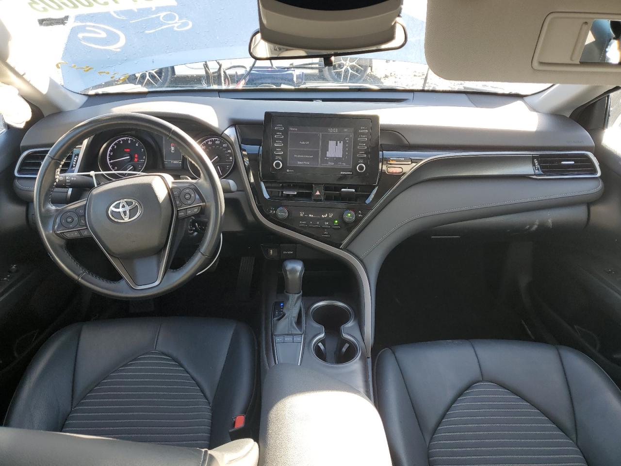 TOYOTA CAMRY SE NIGHT SHADE