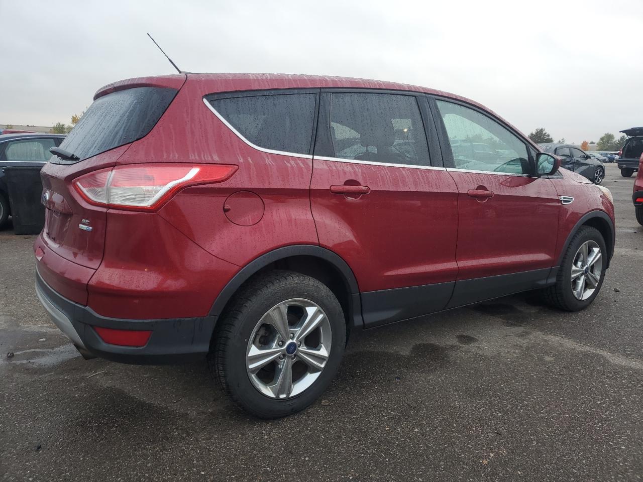 FORD ESCAPE SE