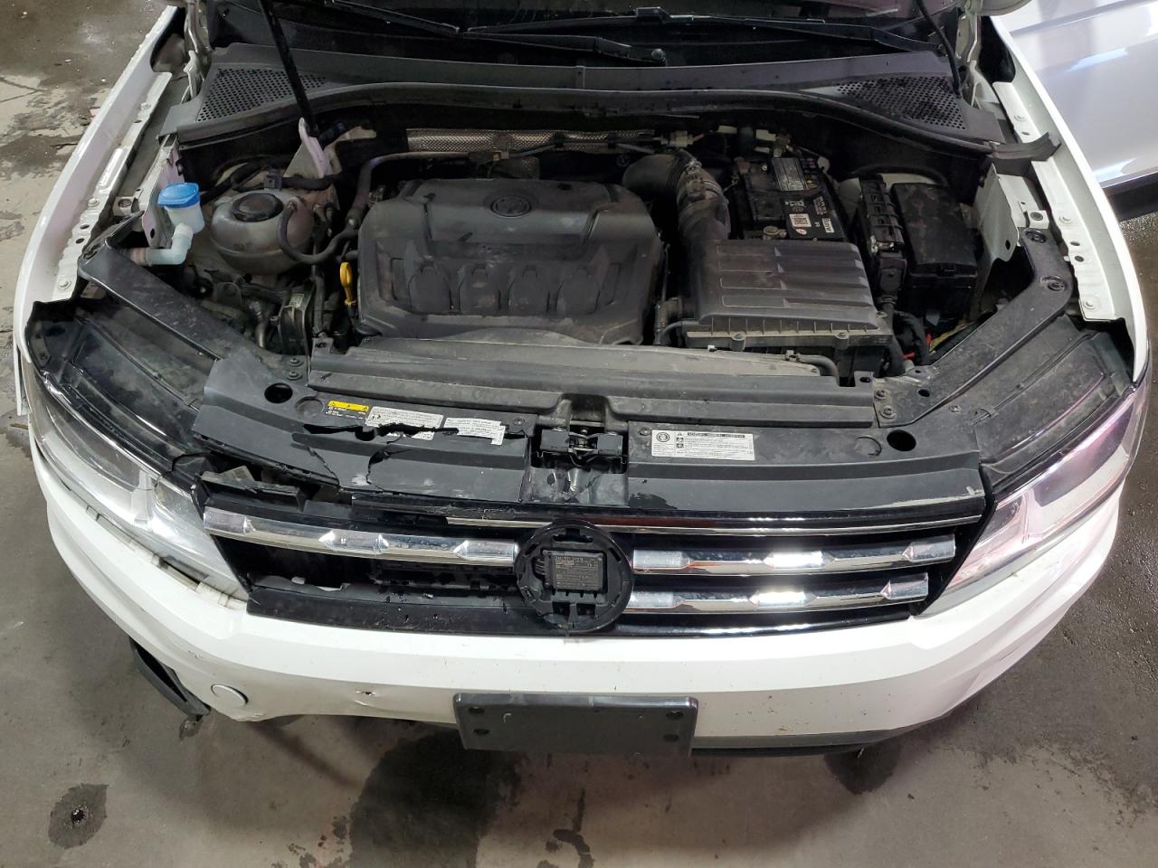 VOLKSWAGEN TIGUAN SE