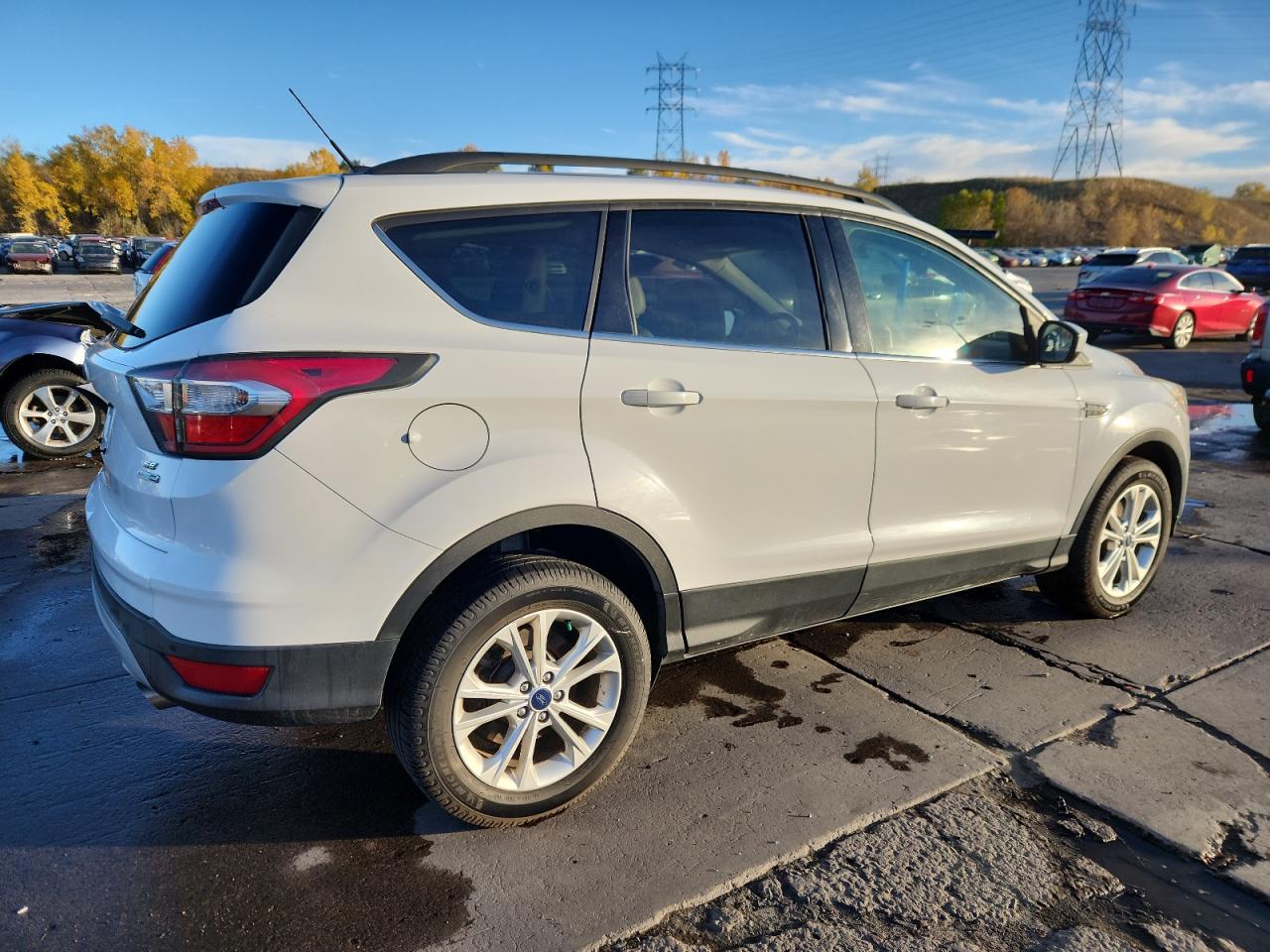 FORD ESCAPE SE