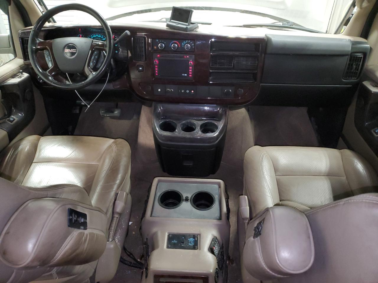 GMC SAVANA RV G1500 3LT