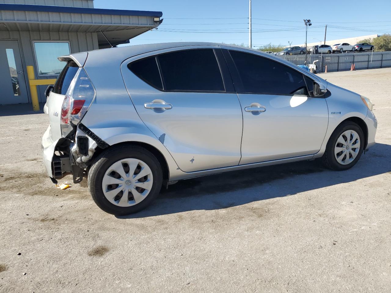 TOYOTA PRIUS C