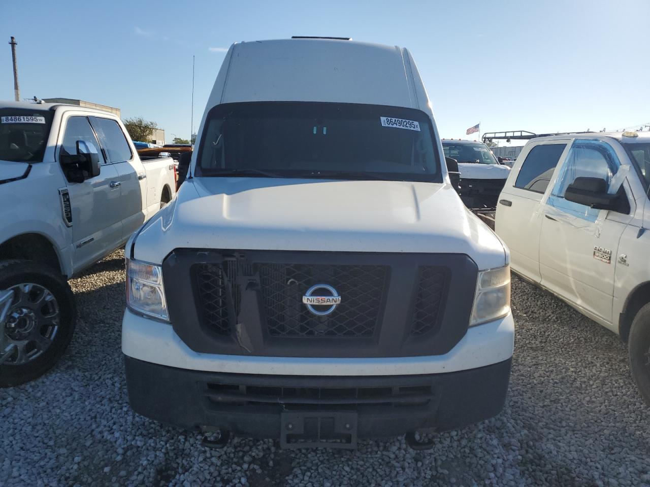 Lot #3284583331 2018 NISSAN NV 2500 S