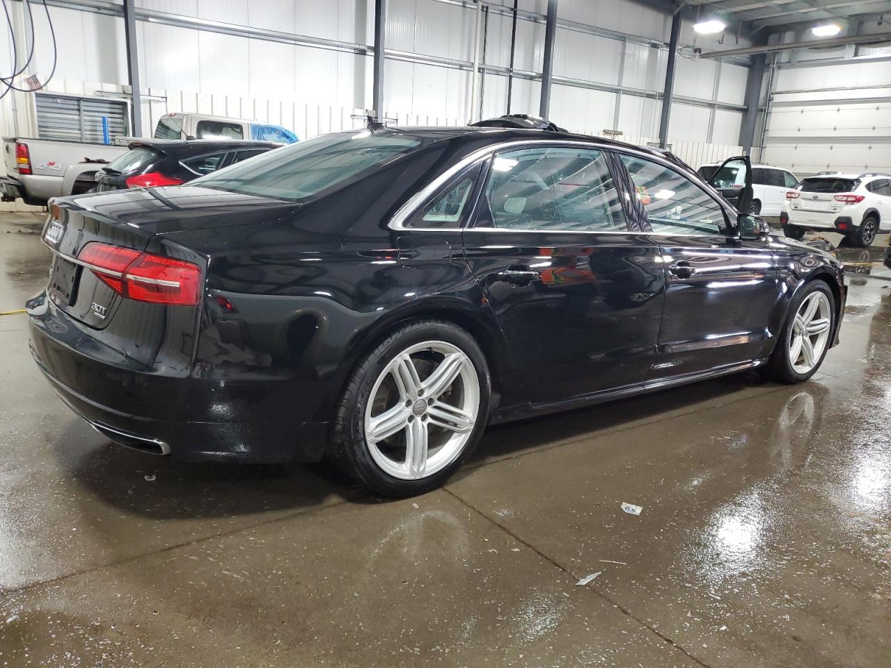 AUDI A8 L QUATTRO