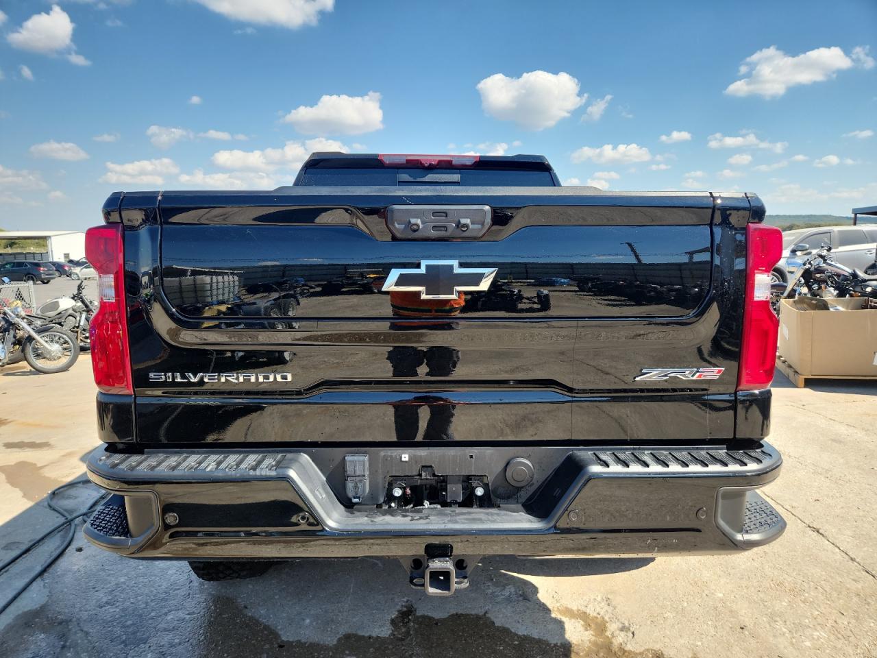 CHEVROLET SILVERADO K1500 ZR2