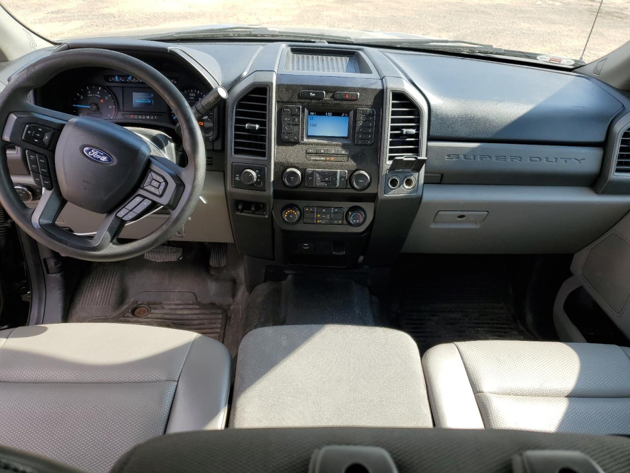 FORD F-250 SUPER DUTY