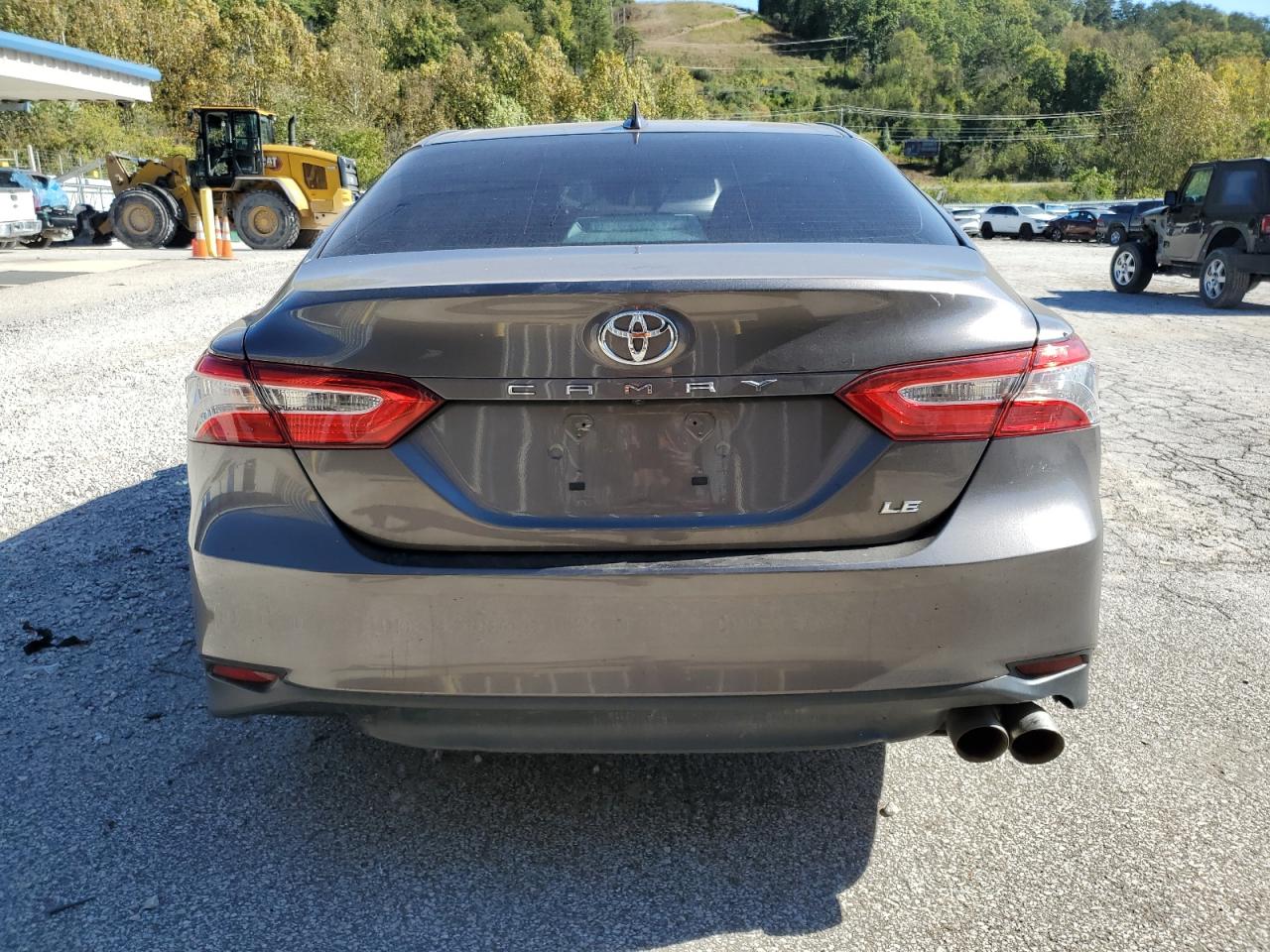 TOYOTA CAMRY LE