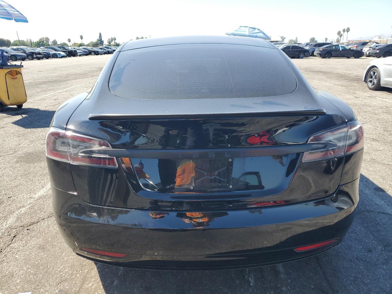 TESLA MODEL S