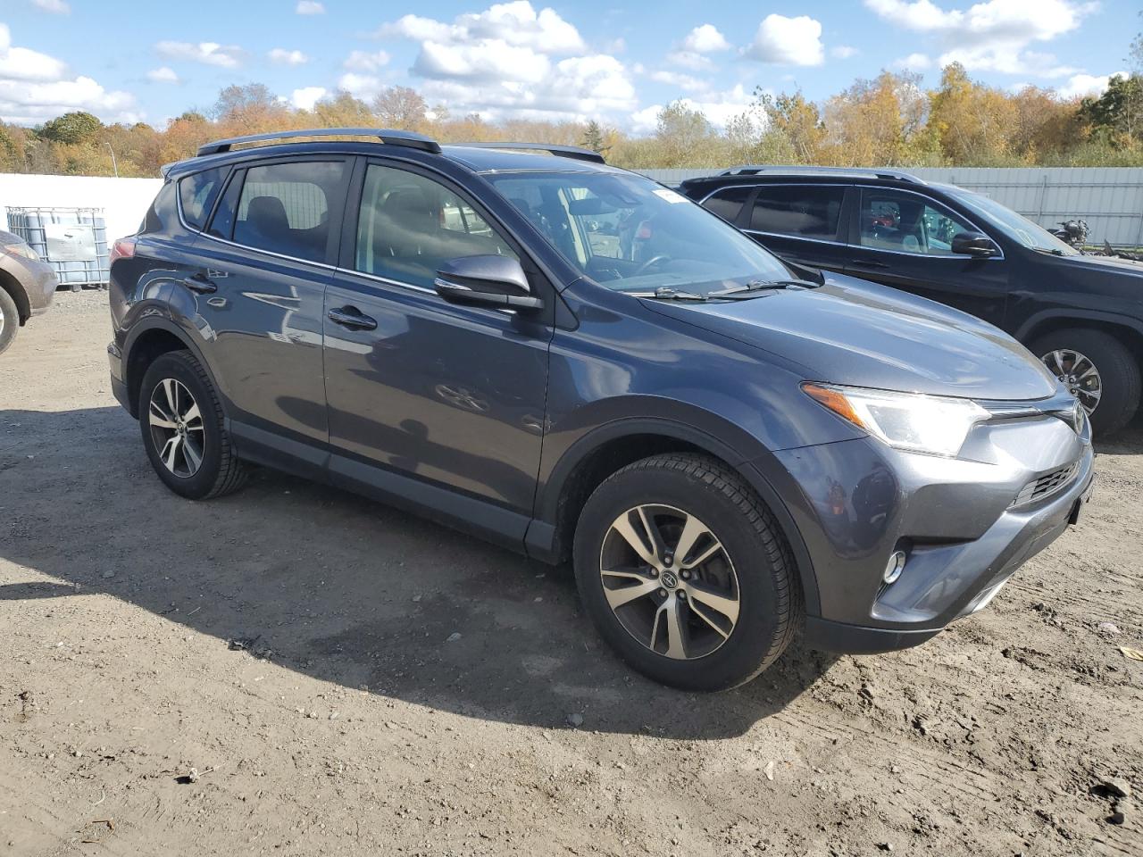 TOYOTA RAV4 XLE