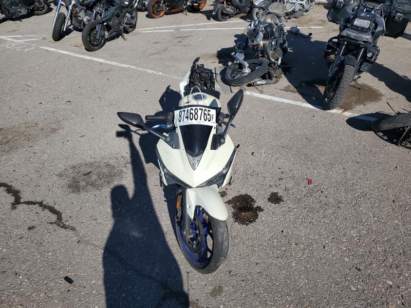2016 YAMAHA YZF-R3 #3297227384