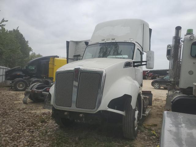 2017 KENWORTH T680 #3266816924