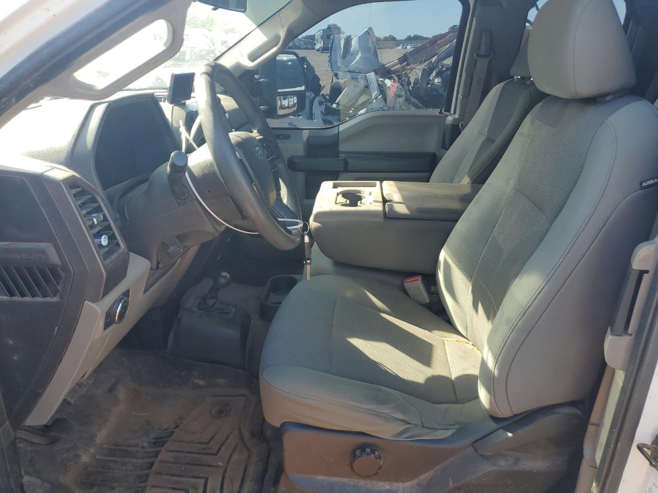 FORD F-450 SUPER DUTY