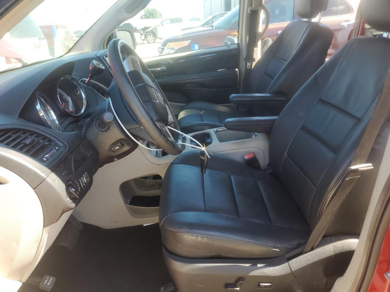 DODGE GRAND CARAVAN CREW