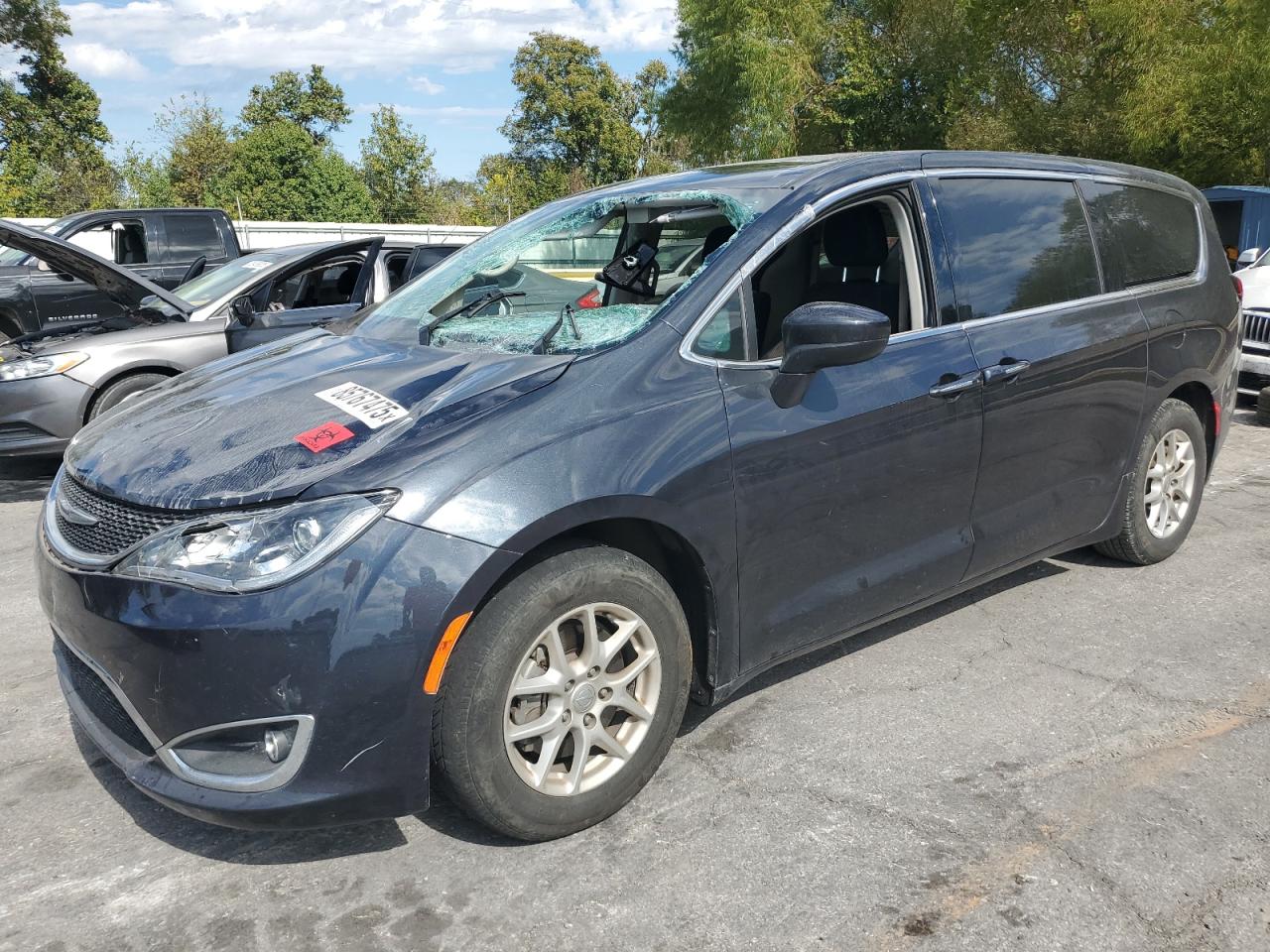 CHRYSLER PACIFICA TOURING