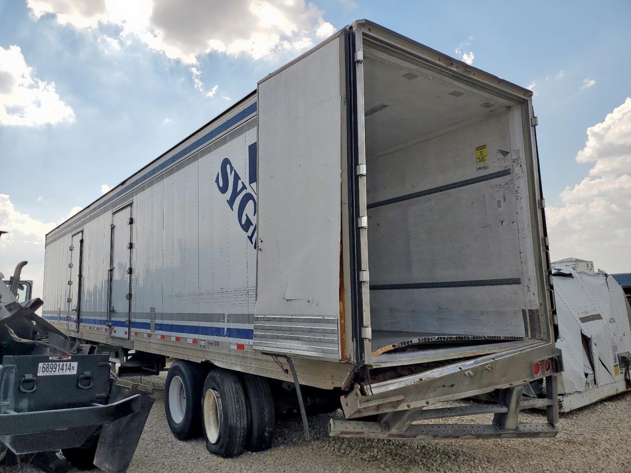 Lot #3280482132 2015 HYUNDAI VANTRAILER